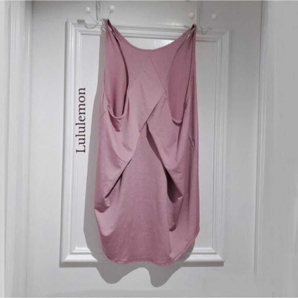 Lululemon Essential Pleated Tank in Mauve Pink- Size 8- Limited Edition